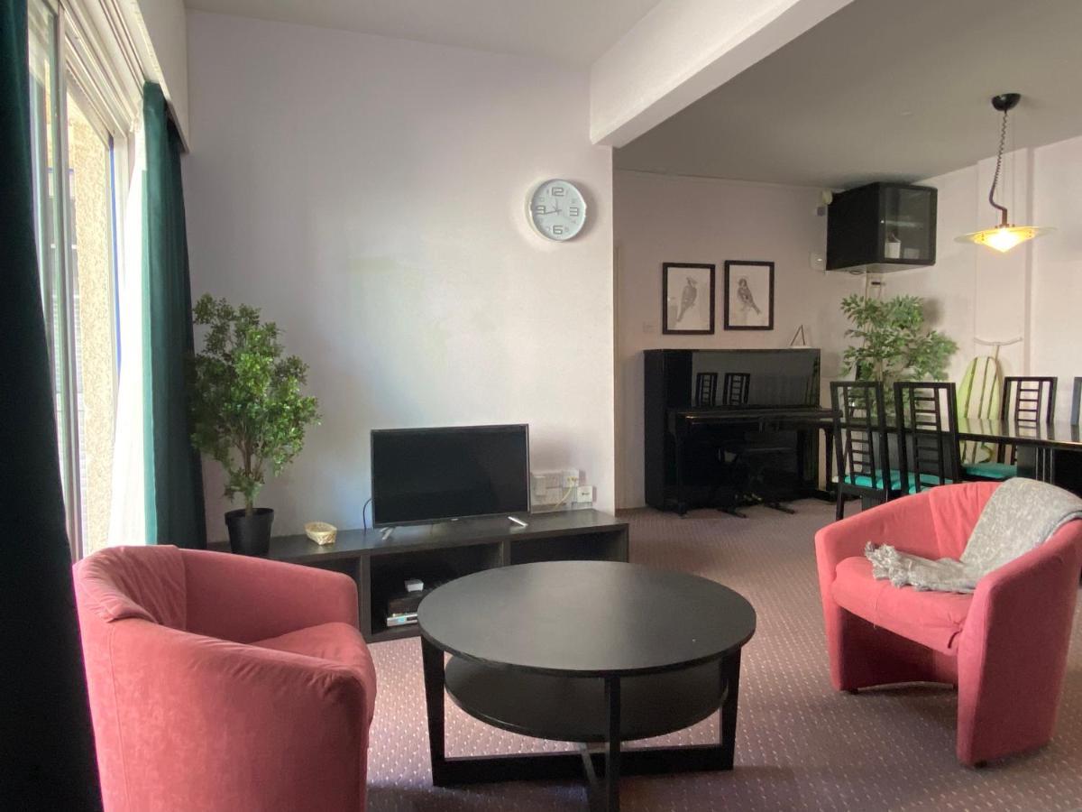 Private Room In A Shared Flat At Best Location Limasol Dış mekan fotoğraf