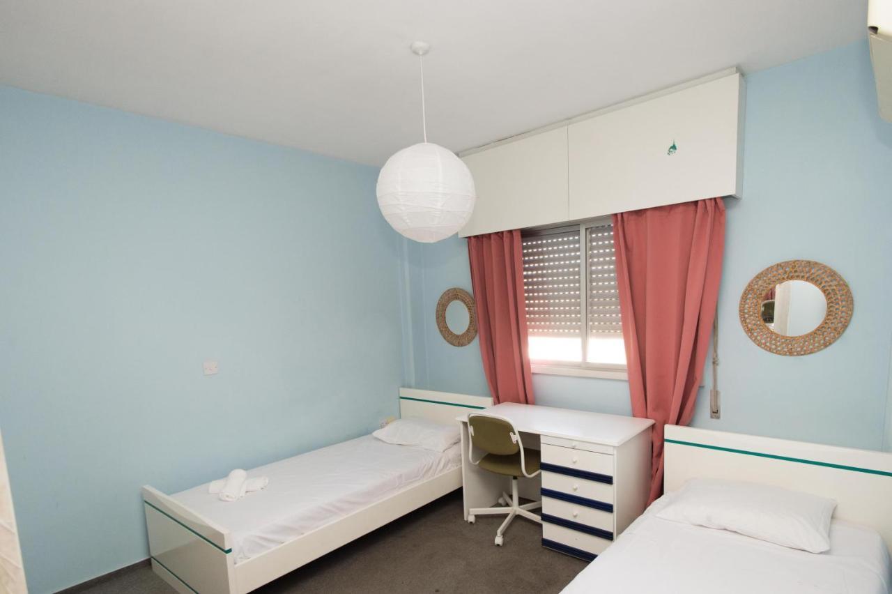 Private Room In A Shared Flat At Best Location Limasol Dış mekan fotoğraf